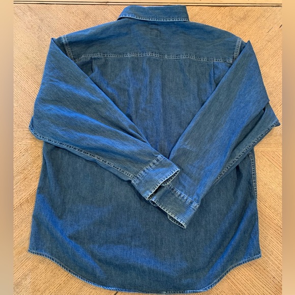 Gap denim shirt - Picture 3 of 3
